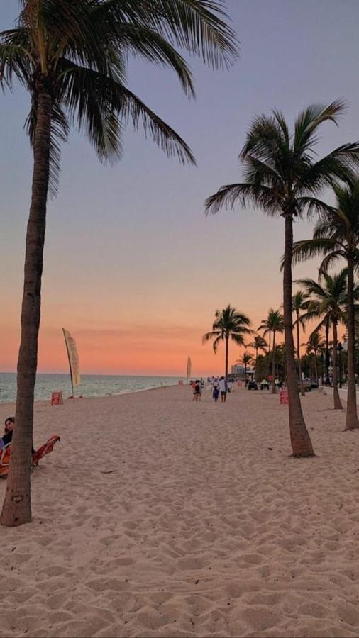 West Lake Park Holiday Retreat Dania Beach Hollywood Buitenkant foto